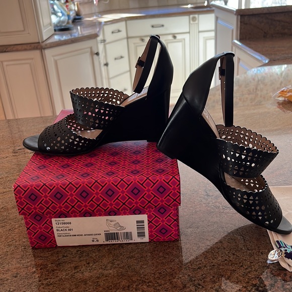 Tory Burch Gladiator 85mm Wedge Heel Perforated Antanado Leather - Picture 3 of 8